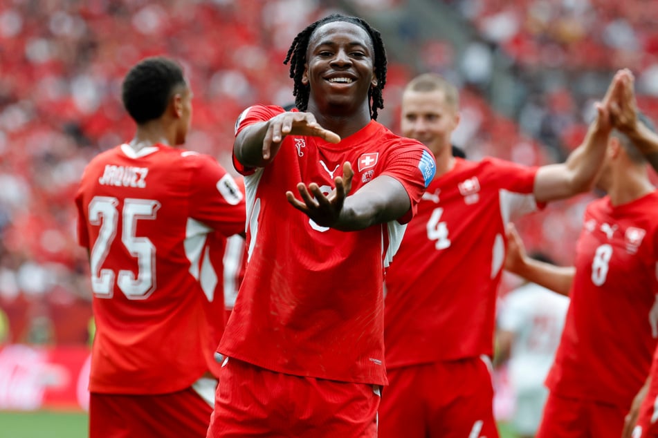 Johan Manzambi (20) leitete mit seinem 1:0 den Sieg gegen Kanada ein.