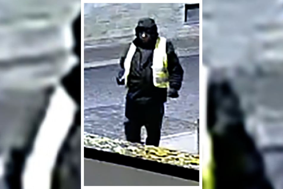 Auf Hinweise, die zur Ergreifung des Täters führen, hat die Staatsanwaltschaft eine Belohnung von 5000 Euro ausgesetzt.