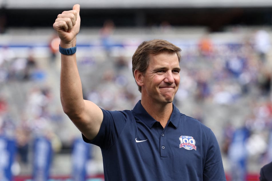 Quarterback-Legende Eli Manning (44) könnte sich Kane als Kicker in der NFL vorstellen – vielleicht sogar bei den New York Giants, mit denen er seine Super-Bowl-Titel gewann.