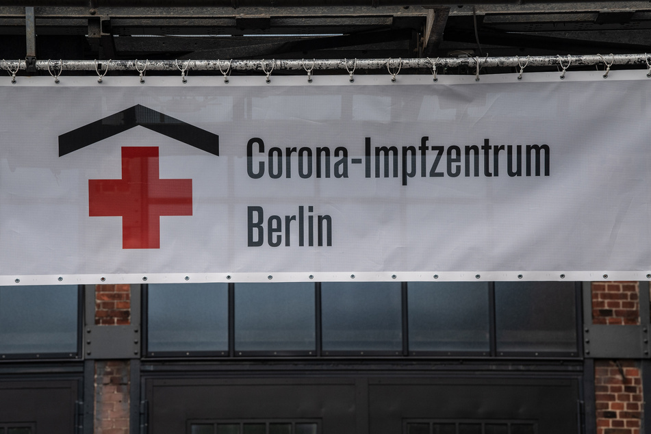 Die Arena in Treptow ist eine von sechs Impfzentren in Berlin.