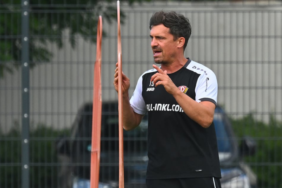 Thomas Stamm (42, Foto) weiß, wie man Oliver Batista Meier (24) stoppt. Er bereitet aber seine Mannen auf viel mehr vor.