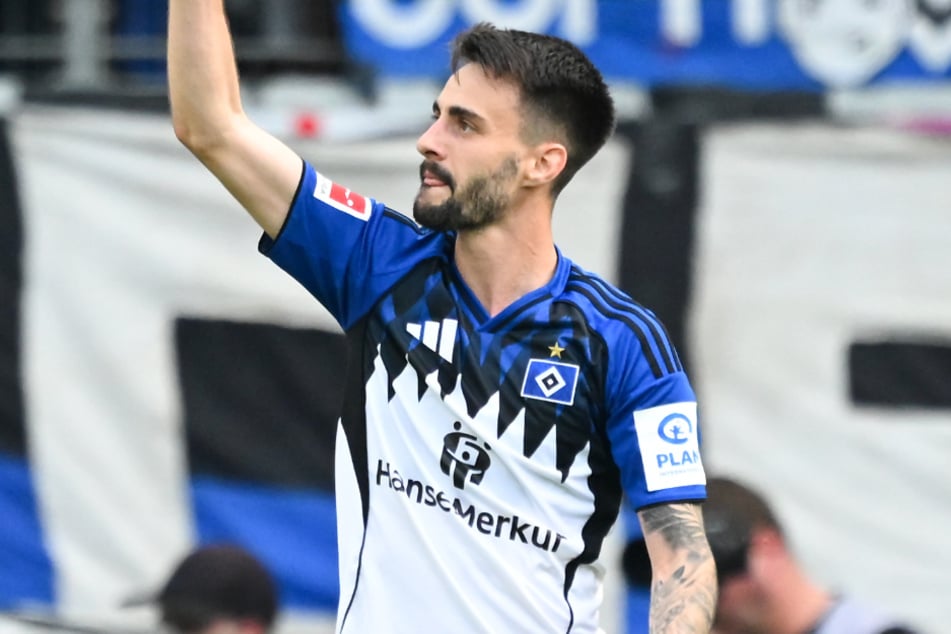 Alles HSV-Fans wollen Fábio Vieira (26) unbedingt wieder im Trikot der Hanseaten sehen. (Archivfoto)
