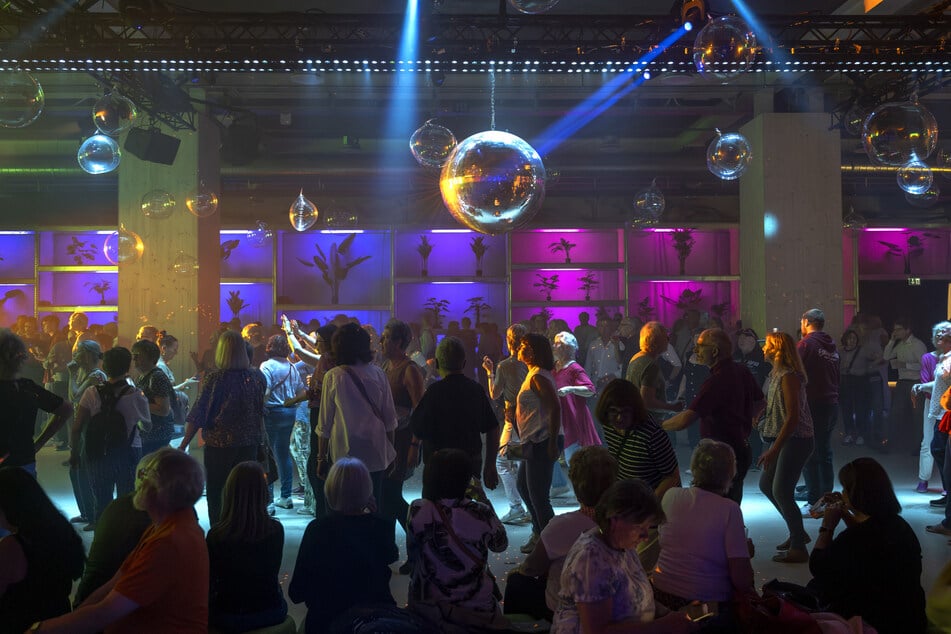 Köln: "90s Super Show" füllt LANXESS arena restlos: Rückkehr 2026 bestätigt