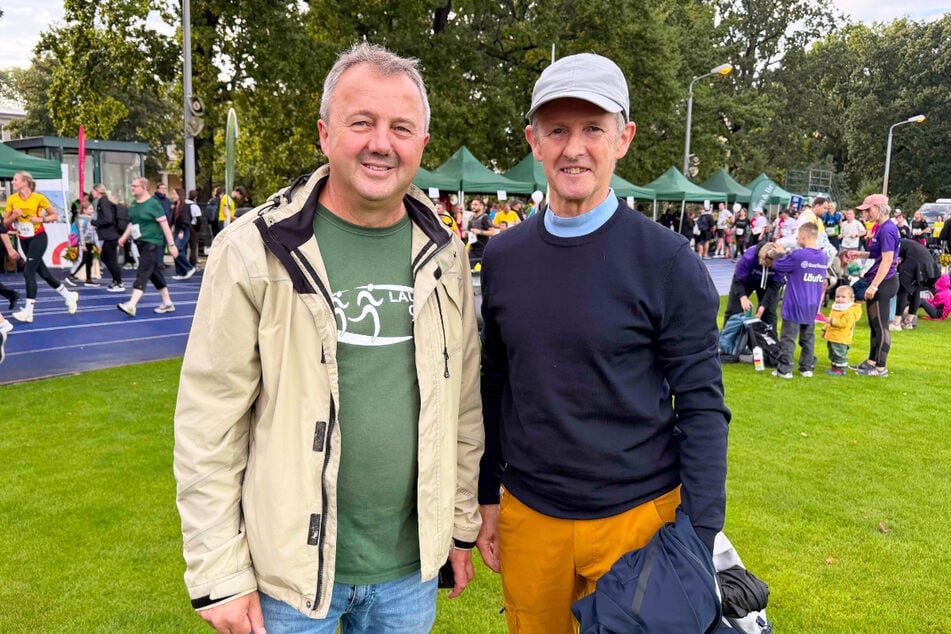 Ralf Porzig (l.), Geschäftsführer der Sächsischen Krebsgesellschaft hat prominente Unterstützung von Ex-Skispringer Jens Weißflog (62).