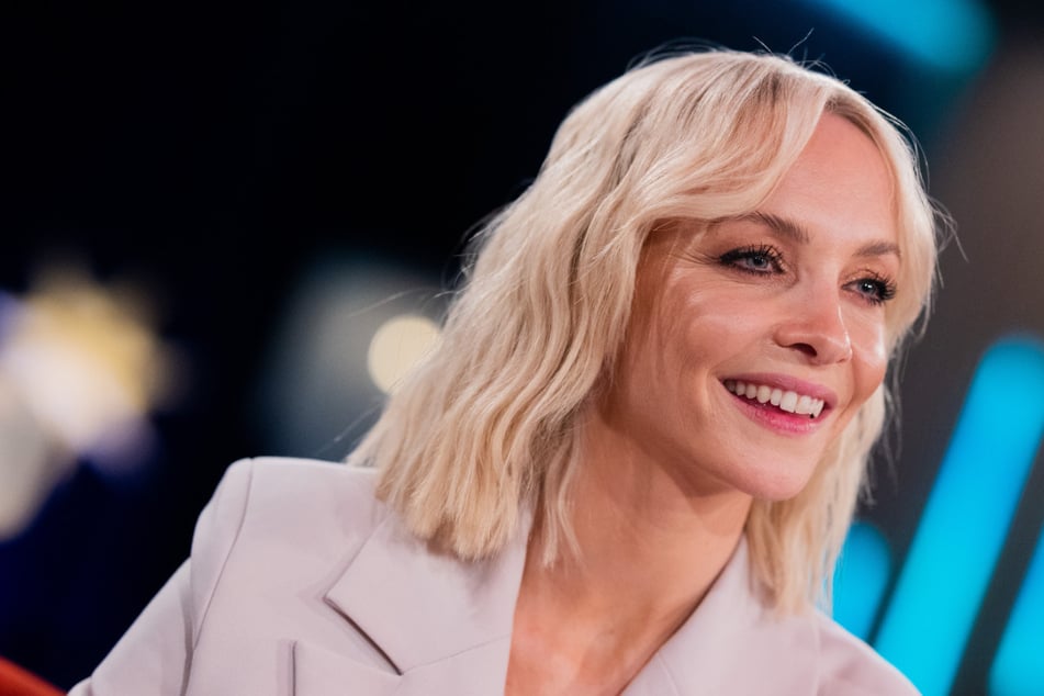 Zu den Gästen gehört unter anderem die TV-Moderatorin Janin Ullmann (43).