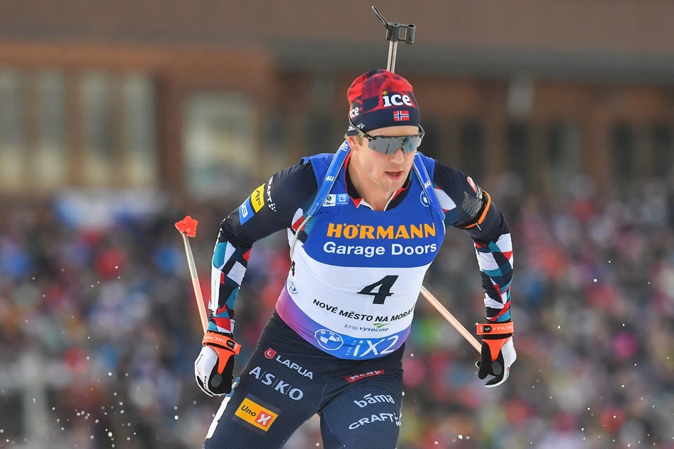 Vetle Sjåstad Christiansen (34) gehört seit Jahren zur Biathlon-Weltspitze, aber sein Herz schlägt auch für König Fußball.