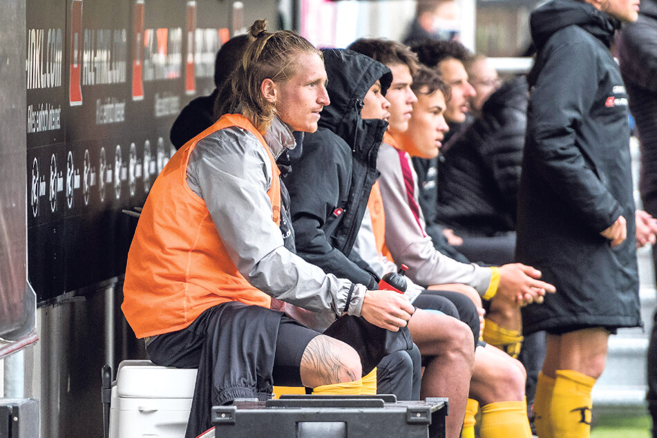 Marvin Stefaniak (l.) schaute 90 Minuten zu, kam aber noch nicht zum Einsatz.