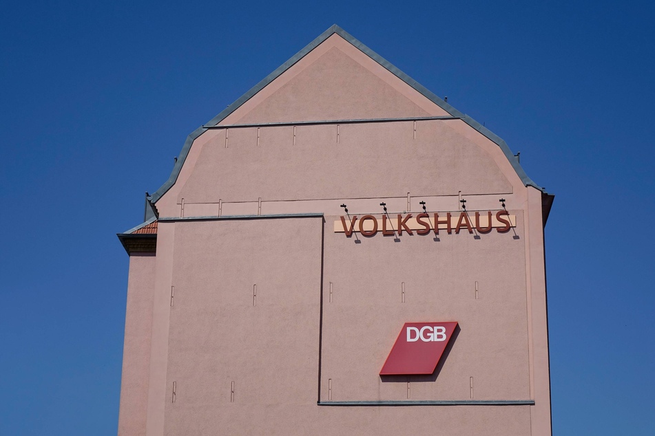 Direkt hinter dem Volkshaus an der Karli soll ein neues Quartier entstehen.