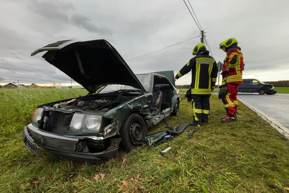 Der Fahrer des Mercedes musste ins Krankenhaus eingeliefert werden.