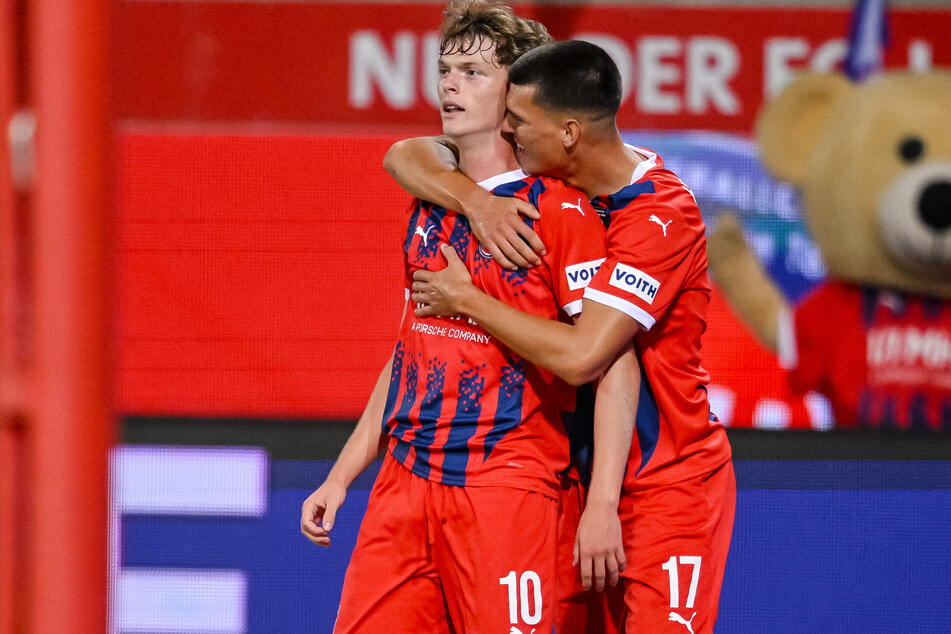 Paul Wanner (l.) hat den 1. FC Heidenheim jubeln lassen.