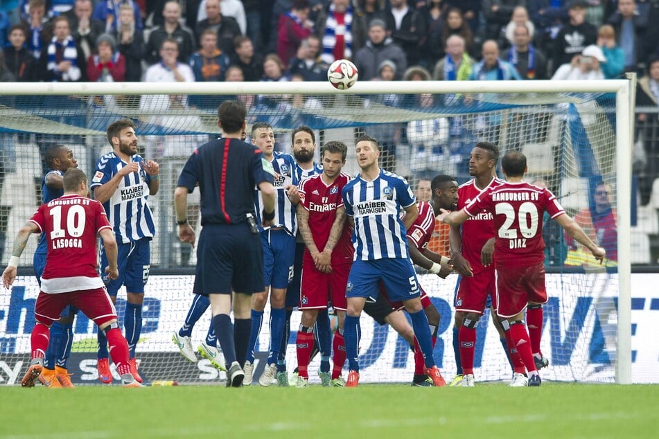 Marcelo Diaz (r.) wurde zum wichtigsten Spieler der Bundesliga-Relegation 2014/15.