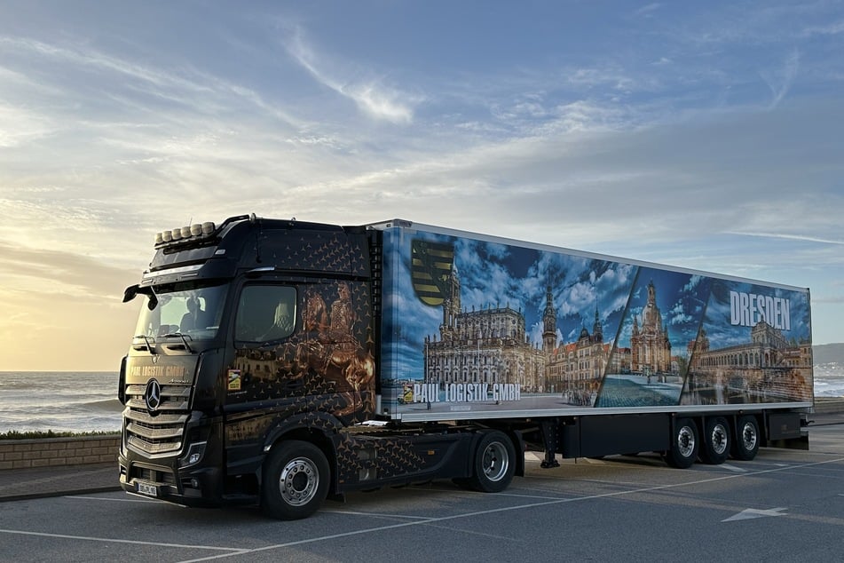 Der Dresden-Lkw rollte auf seiner Jungfernfahrt bis an die portugiesische Atlantikküste.