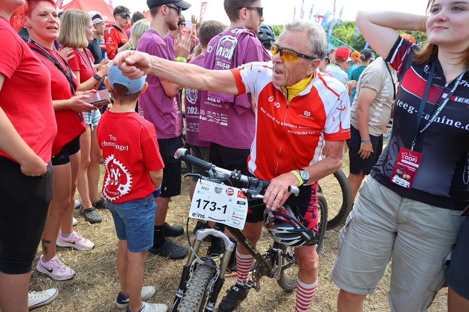 Joachim Neubert war mit 73 Jahren der älteste Teilnehmer des Radrennens.