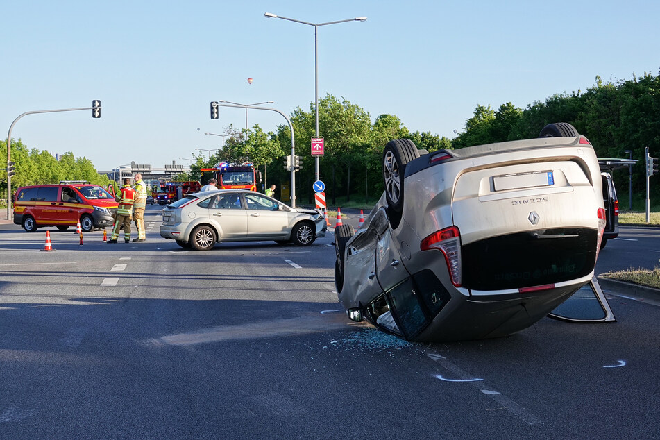 Unfall an der Kreuzung von Peschel- und Washingtonstraße.