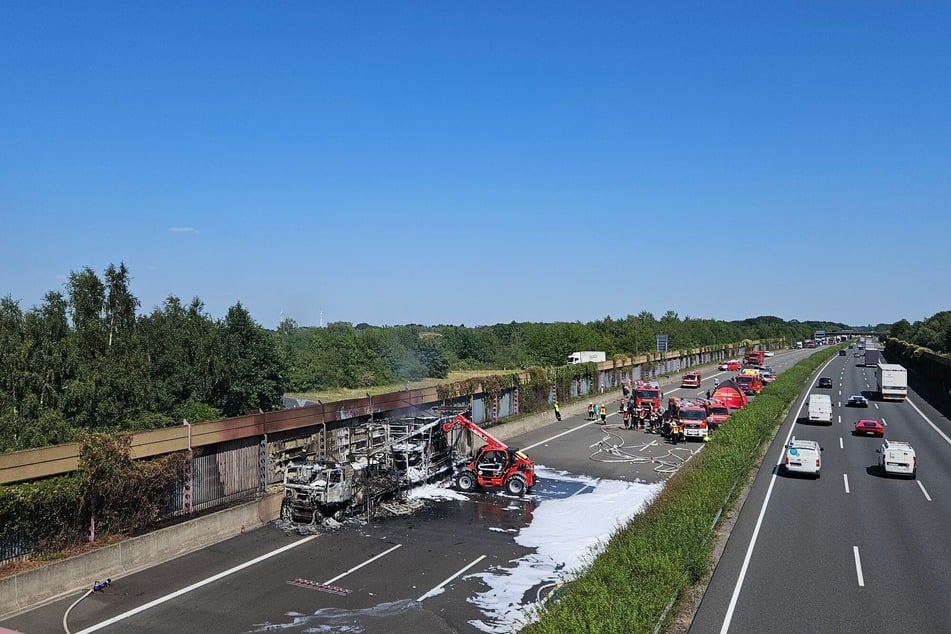 Die A2 ist in Höhe der Anschlussstelle Peine bis Samstag gesperrt.