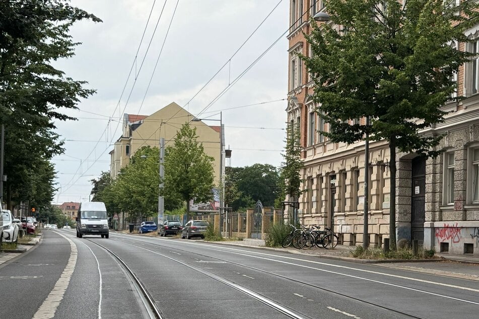 Der sogenannte Enforcement Trailer war in der Nacht zu Dienstag an der Lützner Straße abgestellt.