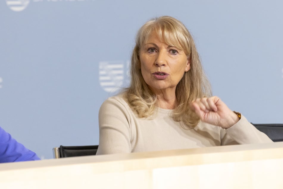 Wollen vorausschauend handeln - Gesundheitsministerin Petra Köpping (67, SPD).