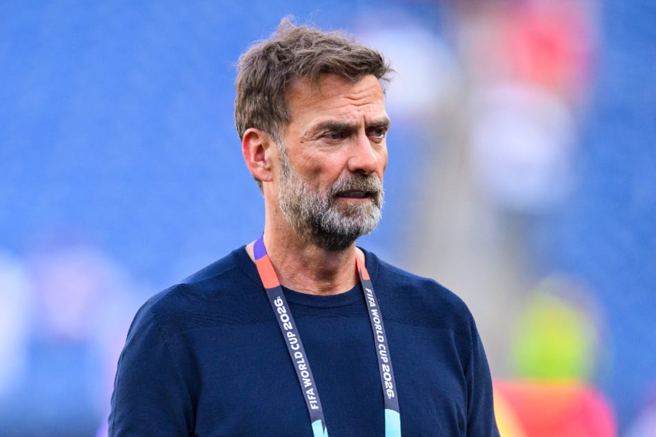Jürgen Klopp soll seine Rolle als TV-Experte sehr bald gegen die des neuen Bundestrainers austauschen.