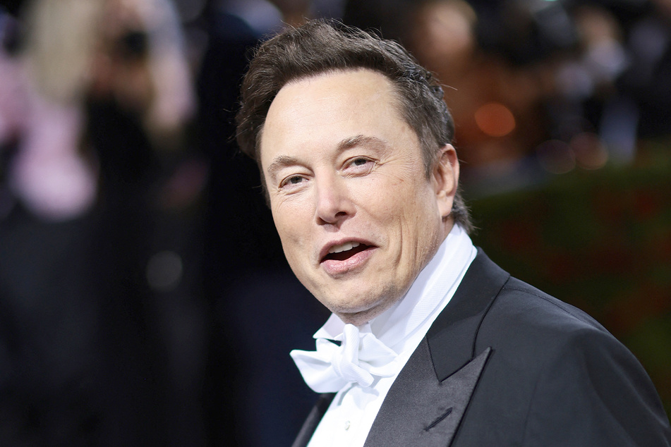 Elon Musk (51) testet neue Verifizierungssymbole ab der kommenden Woche.