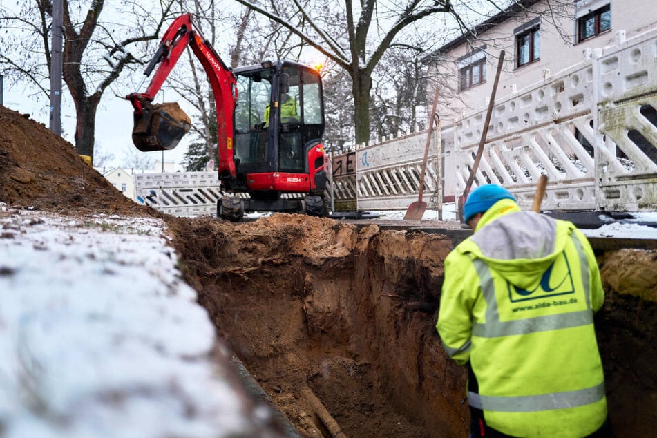 Die Reparaturarbeiten sollen voraussichtlich noch bis Donnerstag andauern.