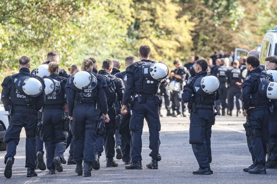 Die Suche nach dem 48-Jährigen blieb am Sonntag ohne Ergebnis.