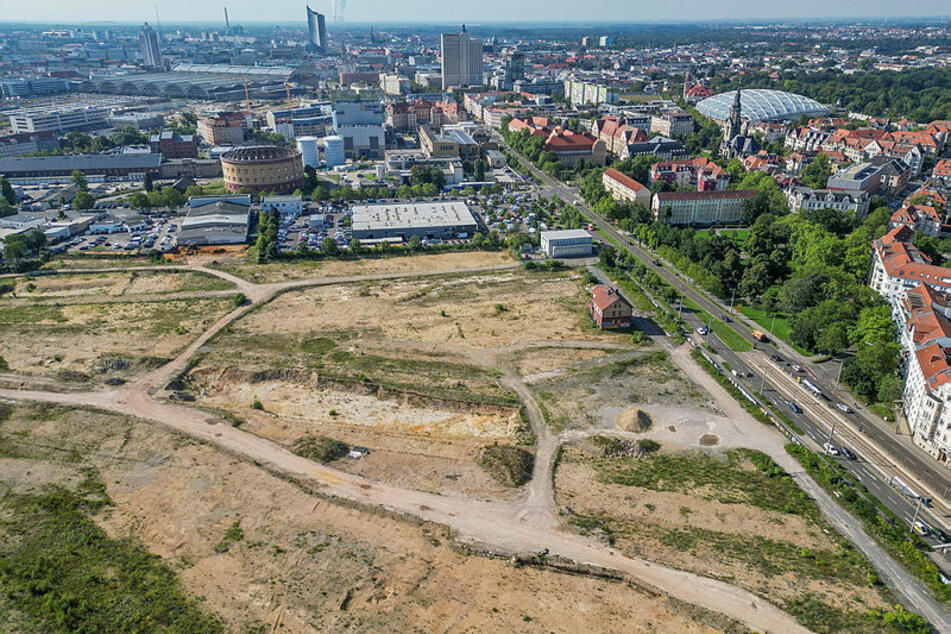 Blick auf das zirka 25 Hektar große Gelände des ehemaligen Eutritzscher Freiladebahnhofs in unmittelbarer Nähe zu Leipziger Innenstadt.