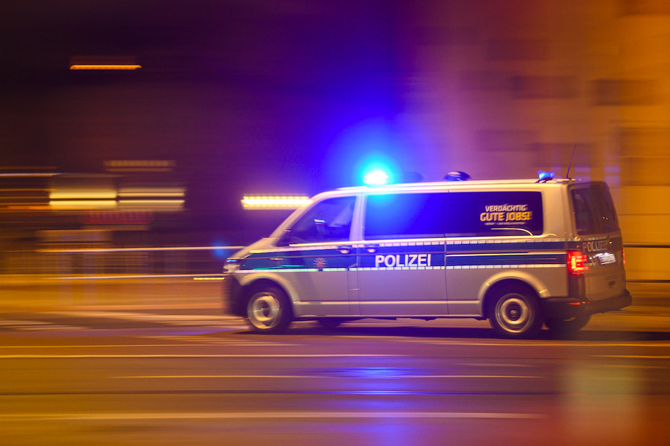 Die Polizei lieferte sich in Oberbayern eine Verfolgungsjagd. (Symbolbild)