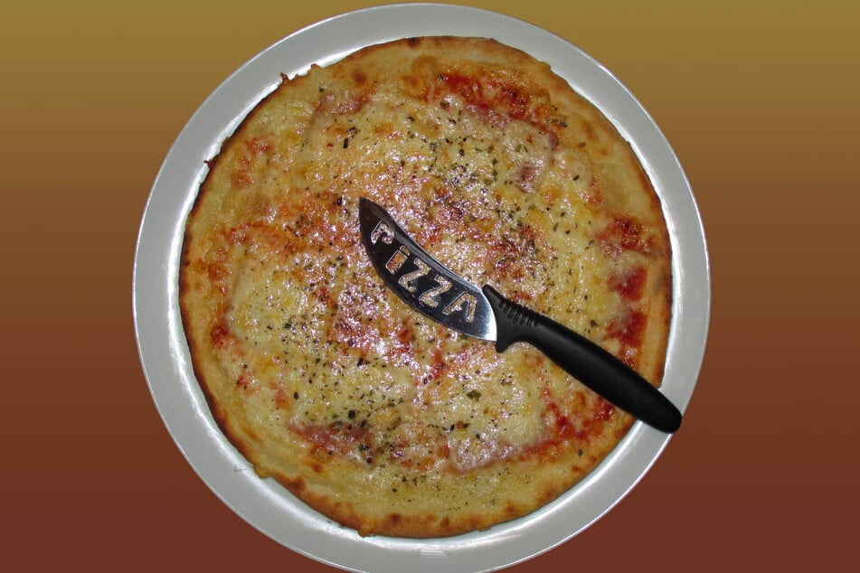 Ein Pizzamesser mit einer elf Zentimeter langen Klinge war das Tatwerkzeug. (Symbolfoto)