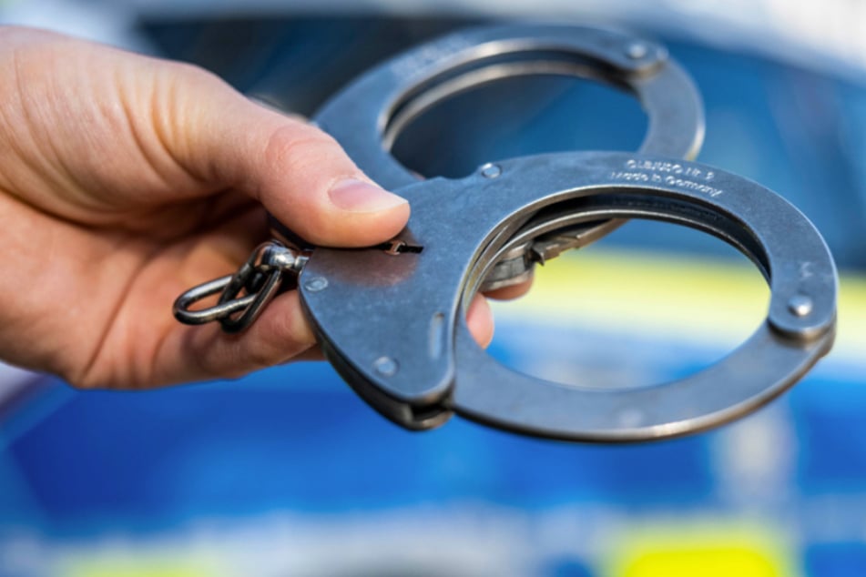 Drogengeschäft zufällig entdeckt: Fünf Männer in Erfurt festgenommen