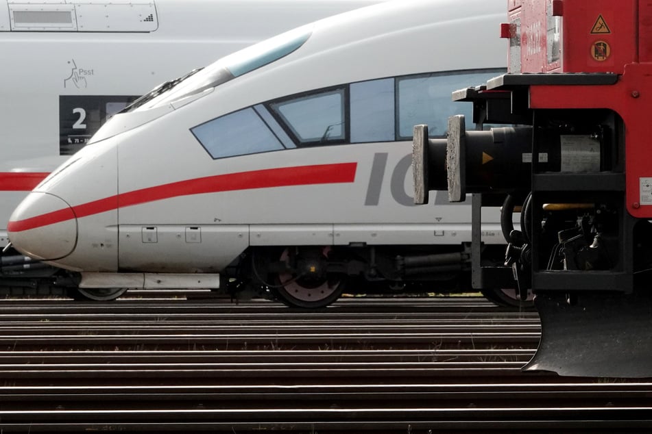 Glücklicherweise wurde bei der ICE-Entgleisung niemand verletzt. (Symbolbild)