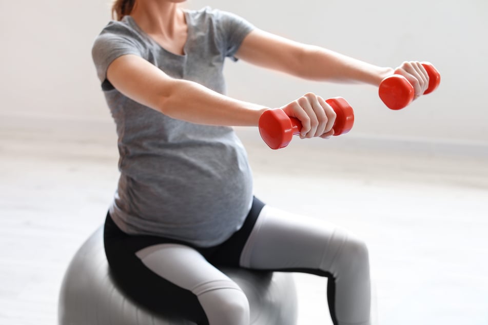 Die US-Amerikanerin wurde von ihrer Hebamme ins Fitnessstudio geschickt. (Symbolfoto)