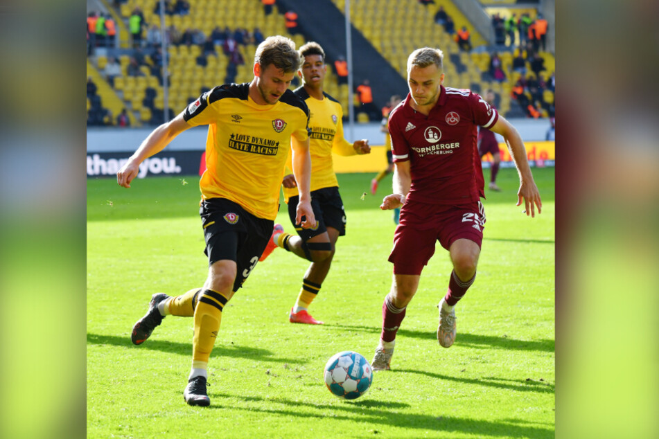 Christoph Daferner (23, l.), hier vor Nürnbergs Tim Handwerker (23) am Ball, kann seine Torgefährlichkeit nur ausspielen, wenn er im Sturmzentrum agiert.