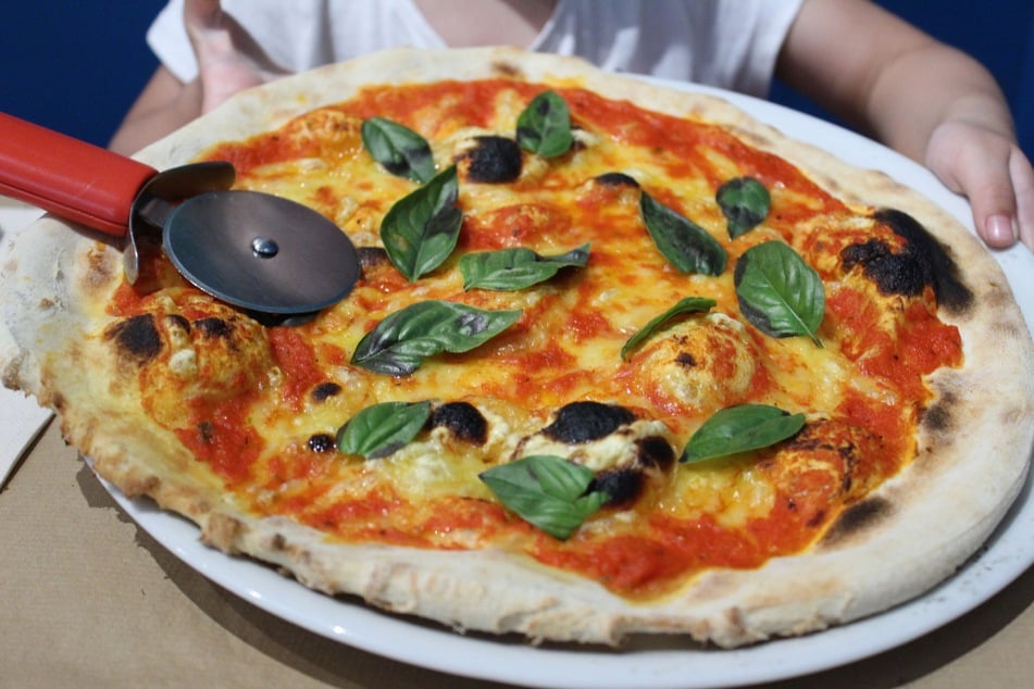 Auf der Suche nach Pizza in der Dresdner Neustadt ist die Pizzeria Bonjorno ein möglicher Anlaufpunkt. (Symbolbild)