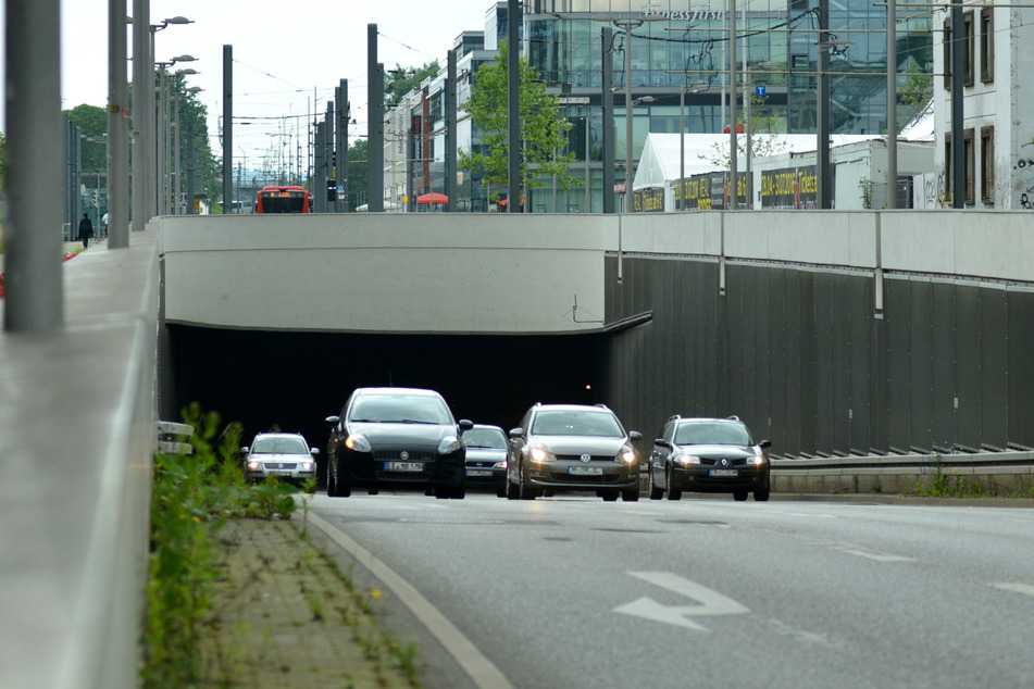 Am Tunnel Wiener Platz stehen Wartungsarbeiten an. Deshalb muss in der kommenden Woche mit Verkehrs-Einschränkungen gerechnet werden. (Archivbild)