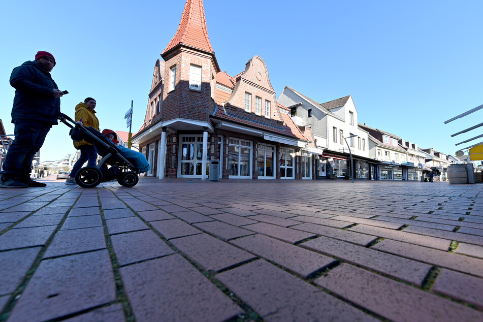 Blick in die Fußgängerzone in Büsum.
