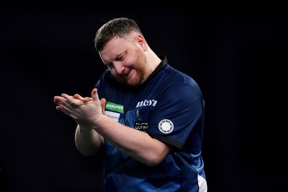 El hombre de 36 años se disculpó por su arrebato de ira tras la eliminación en el Mundial.