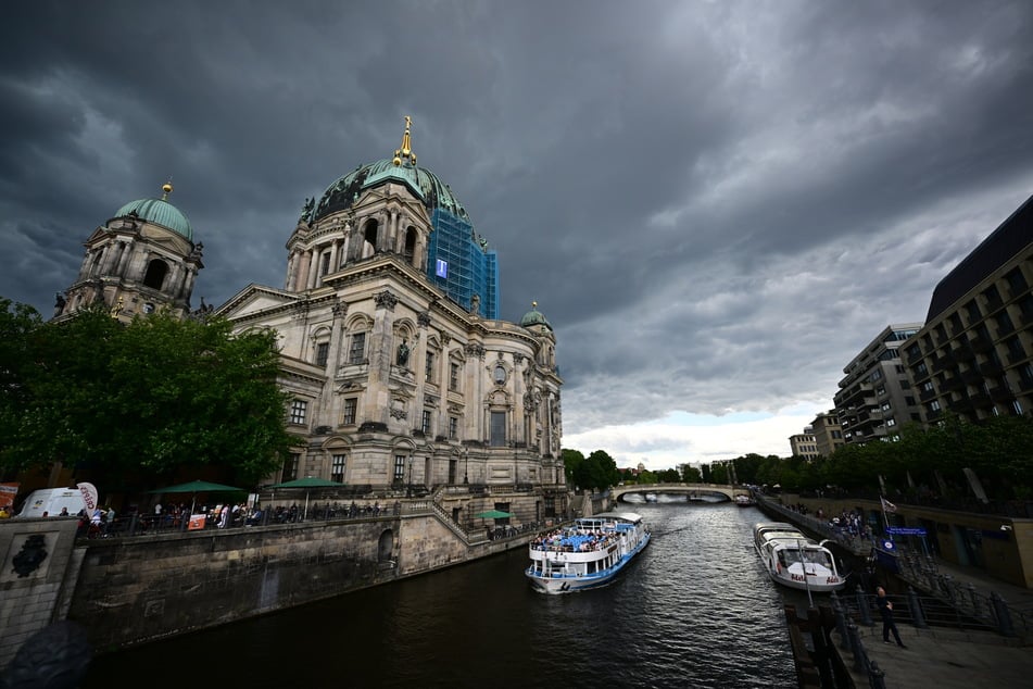 Dichte Bewölkung erwartet die Hauptstadtregion in den kommenden Tagen.
