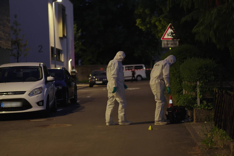 Mann schießt 23-Jährigen nieder - Schütze auf der Flucht