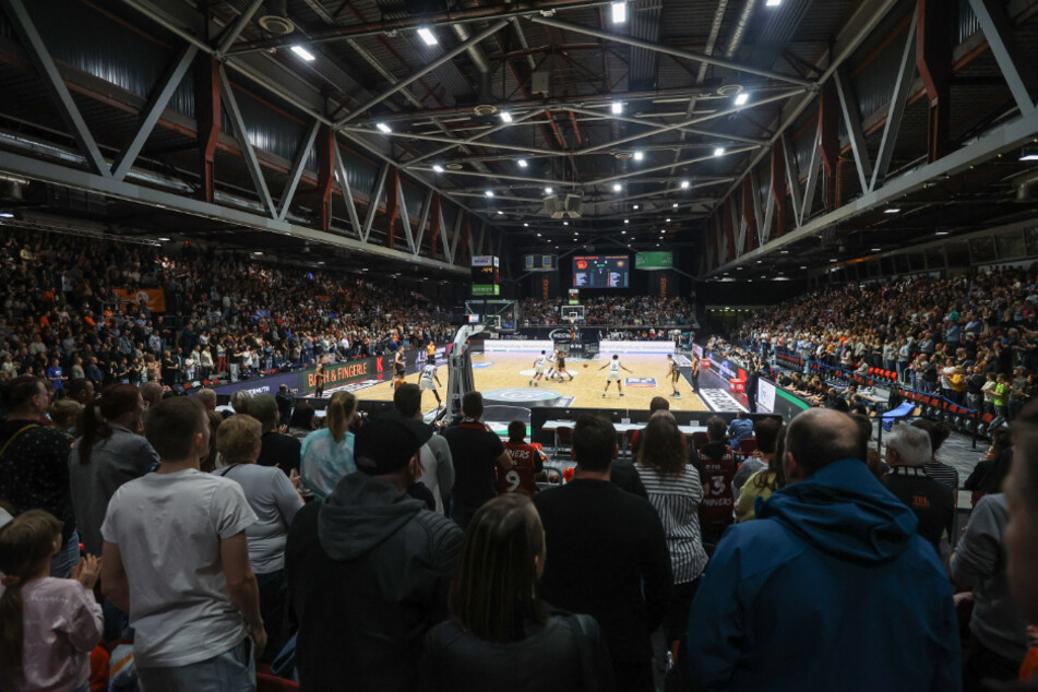 Die Messe in Chemnitz sieht in der kommenden Saison Basketball auf europäischem Niveau. Da wird die Halle sehr oft rappelvoll sein.