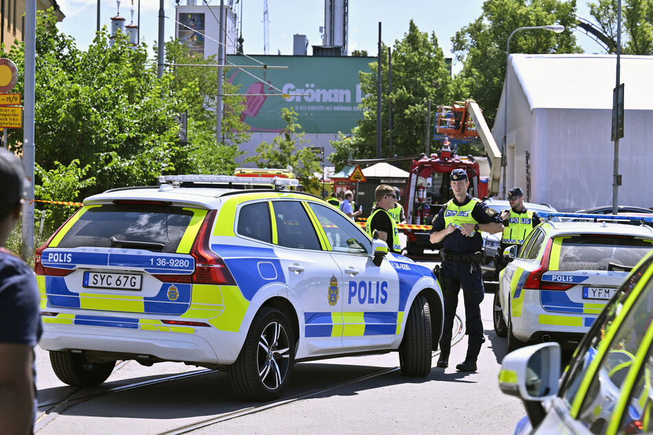 Die Polizei sperrte den Vergnügungspark "Gröna Lund" ab.