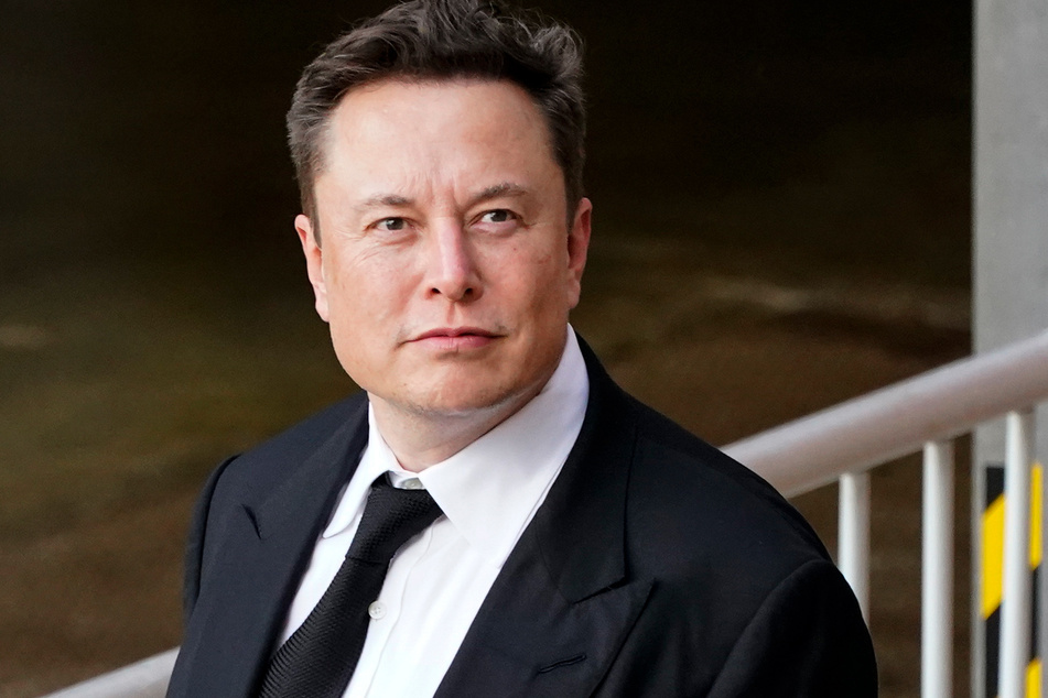Elon Musk (50) ist wieder Single.