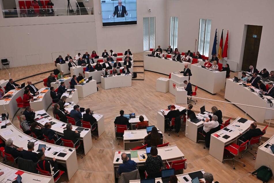 Die Verfassungsrichter haben Skepsis am Vorgehen im Brandenburger Landtag geäußert. (Archivfoto)