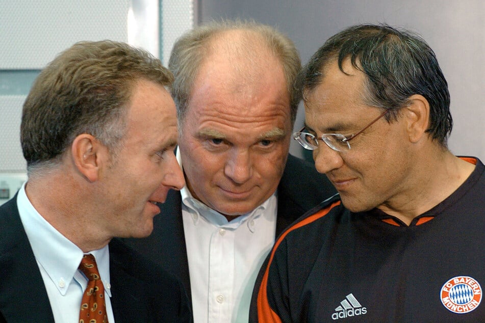 Zu Magaths Bayern-Zeiten waren die Machtverhältnisse zwischen Karl-Heinz Rummenigge (l.) und Uli Hoeneß (M.) klar geregelt. (Archiv)