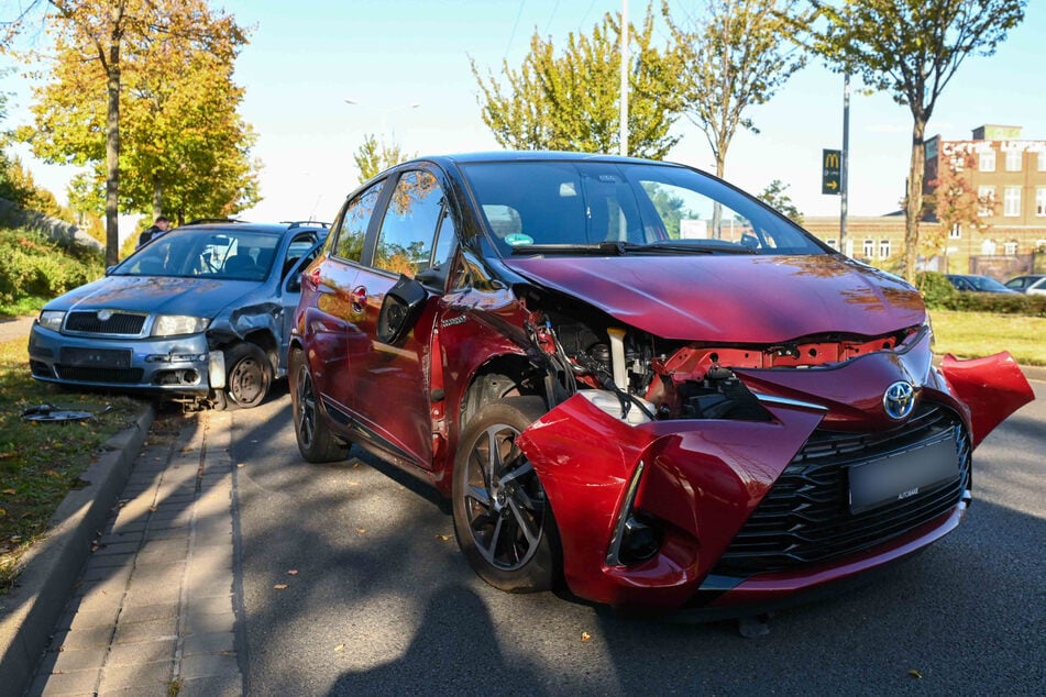 Drei Autos waren am Unfall beteiligt.