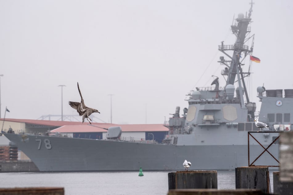 Das Kriegsschiff USS Porter.