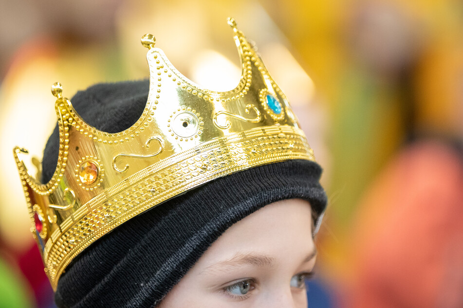 Die Sternsinger kommen in diesem Jahr wegen der Coronavirus-Pandemie doch nicht an die Haustüren (Archivbild).