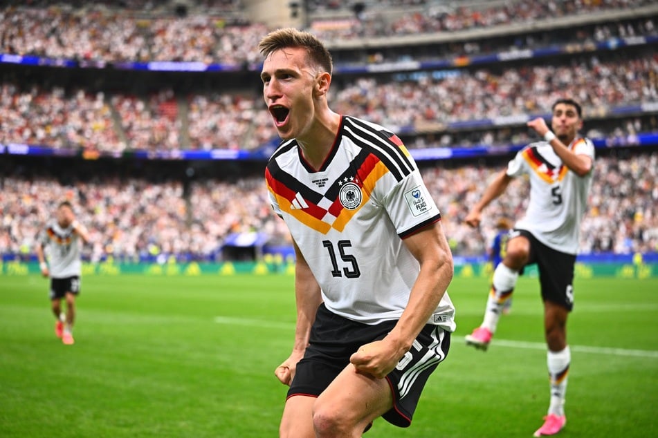Nico Schlotterbeck besorgt das 2:1 für Deutschland!