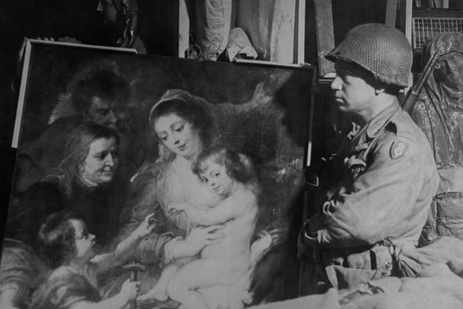 Das NS-Regime hat viele Leute enteignet und deren Kunst gestohlen.