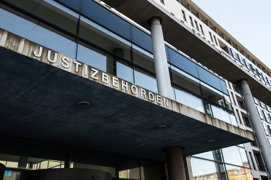 Der Mord-Prozess gegen den 29-jährigen Bulgaren wird vor dem Landgericht Kassel geführt.
