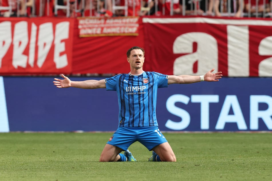 Budu Zivzivadze (32) ist mit Heidenheim aus der Bundesliga abgestiegen und mischt jetzt wieder in der 2. Bundesliga mit.